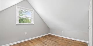 Quaint 4 Bed Cap Cod in Kettering Gallery 19