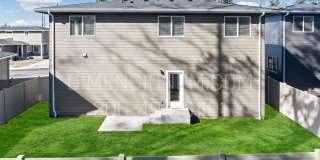 Fully Fenced  4 Bed 3 Baths Newer Construction Home Gallery 33