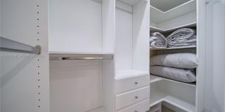 13801 NE 1st Avenue, Miami, FL 33161 - 2723 Gallery 16