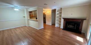 Updated - 2BD/2BA on 2nd floor with Balcony! Gallery 10
