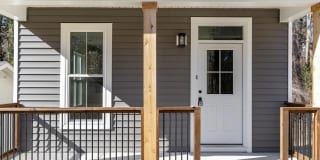 Room in 3 Bedroom Home at Maplewood Dr Room in 3 Bedroom Home at Maplewood Dr Gallery 4