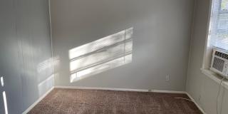 DOWNTOWN 1BR /1BA Gallery 7