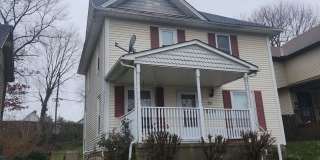 4 Bedroom Single Family Home, Newark OH Gallery 1