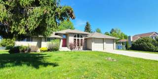 $3,400- 5 Bed / 3 Bath Beautiful Home in Upper South Hill Gallery 37