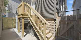2954 N Elston Ave Gallery 22