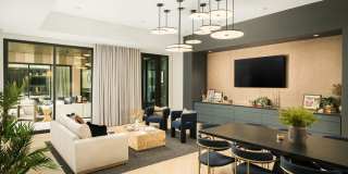 Huxley Scottsdale Gallery 43