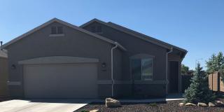 Great 3 Bedroom on Corner Lot - Granville Gallery 1