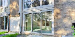 5707 BREWER HOUSE Circle unit: T-2 Gallery 31