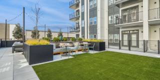 900 Willow Gallery 39