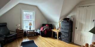 43 Surrey Gallery 3