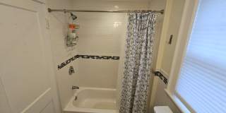 $1k Rebate! Oversized House w 4 Parking Spots Inc.  Laundry in Unit.  Fits up to 10 ppl (Would Cost Extra) Gallery 12