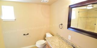 Stunning, Updated 2 Bedroom, 2 Bath House on Corner Lot! Gallery 12