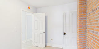 2 Bedroom Single Family on Penn with Bonus Room Gallery 18
