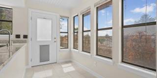1805 GURSS Place Gallery 10