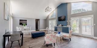 Premier Club Gallery 18