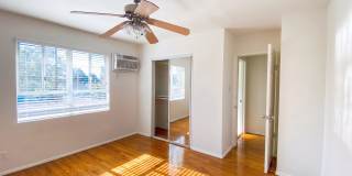 5700 Hazeltine Ave. Gallery 21