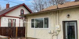 2375 South Lincoln Street Gallery 13