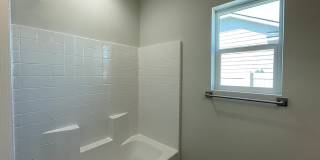 629 West Snowy Owl Street Gallery 26