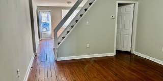 2445 East Huntingdon Street Gallery 4