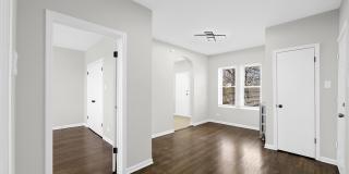 6149 W North Ave Gallery 15