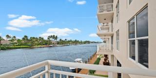 1050 Hillsboro Mile Gallery 12