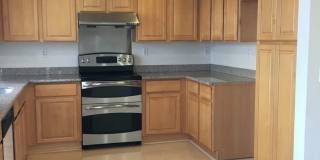 Danville, Shadowhawk 3 Bed, 2.5 Ba., Corner Townhouse, Close to great schools, 2 year lease Gallery 4