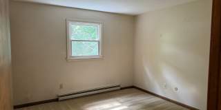 2 bedroom, 1 bathroom in West Lebanon Gallery 10