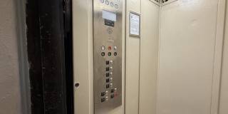 3945 N Pulaski Rd Gallery 18