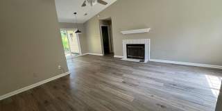 Great 3/2 home with large yard close to everything! Gallery 3