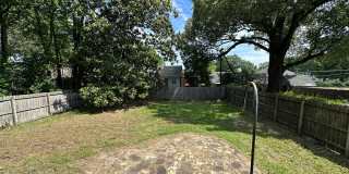 3 BR/ 2BA Central Gardens Bungalow Gallery 27