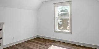 1104 N Grant Street Gallery 22