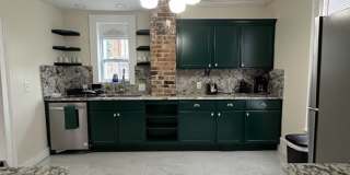 425 West Pine Street - 2 Gallery 6