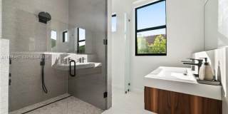 493 Holiday Dr #0 HALLANDALE BEACH, FL 33009 Gallery 49