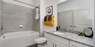 The Warrick Gallery 14