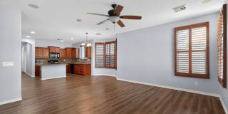 Spacious 4BR House in Phoenix Gallery 1