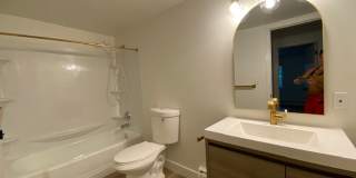 1016 Grand Ave Gallery 5