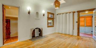 PRICE REDUCTION!!! ALL UTILITIES INCLUDED!! Gallery 7