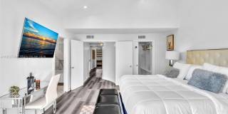 1044 NW N River Gallery 34