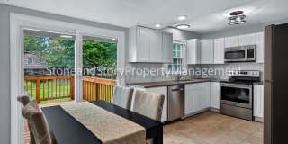 4 bedroom 2 bath on quiet street in Briarwood Gallery 11