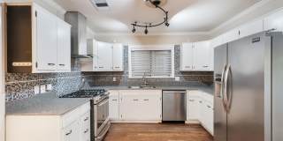 167 E Edgewood Pl Gallery 7