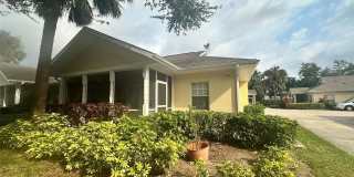 1641 RED OAK Lane Gallery 1