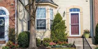 242 MARY JANE Lane Gallery 1