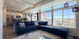 Beautiful Single Family Home | Aurora Gallery 1