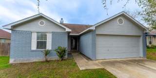 Modern Elegance Beckons: Unveil Your Dream Home in Kyle, TX! Gallery 1