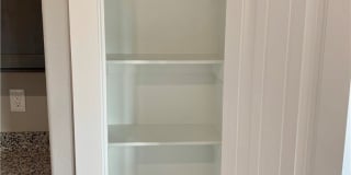 432 Red Robin Street Gallery 10