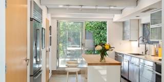 720 Brooks Ave Gallery 9