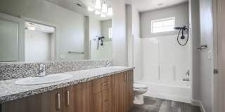 Available 7/14/2026! 3 bed 2 bath home for rent Gallery 20