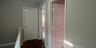 Charming Historic Duplex In the Heart if Savannah's Historic District Gallery 5
