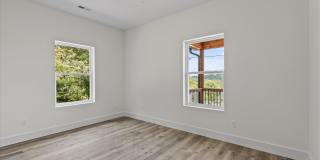 3900 Lilac Ave Gallery 23