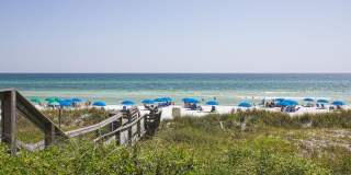 Gorgeous 4 bedroom pool house for rent w/ deeded beach access + pool & yard service included in the rent! Gallery 62